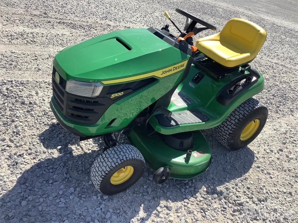 John Deere S100 탑승형 잔디깎기