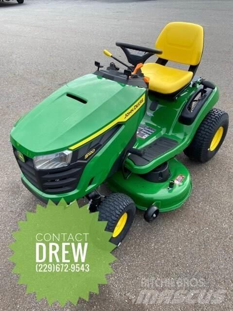 John Deere S120 탑승형 잔디깎기