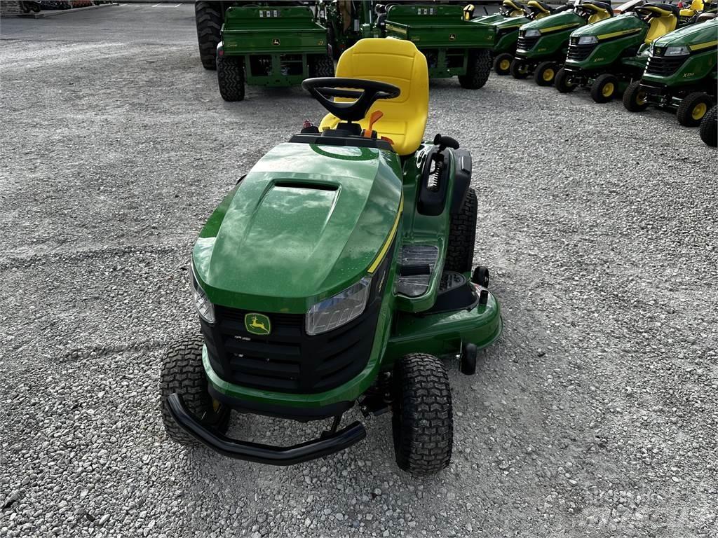John Deere S160 소형 트랙터