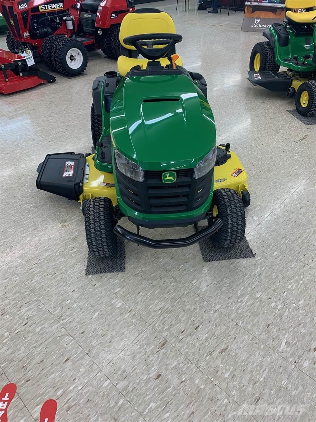 John Deere S240 소형 트랙터