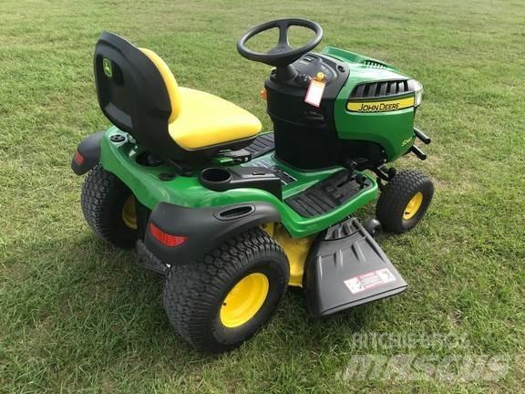 John Deere S240 소형 트랙터