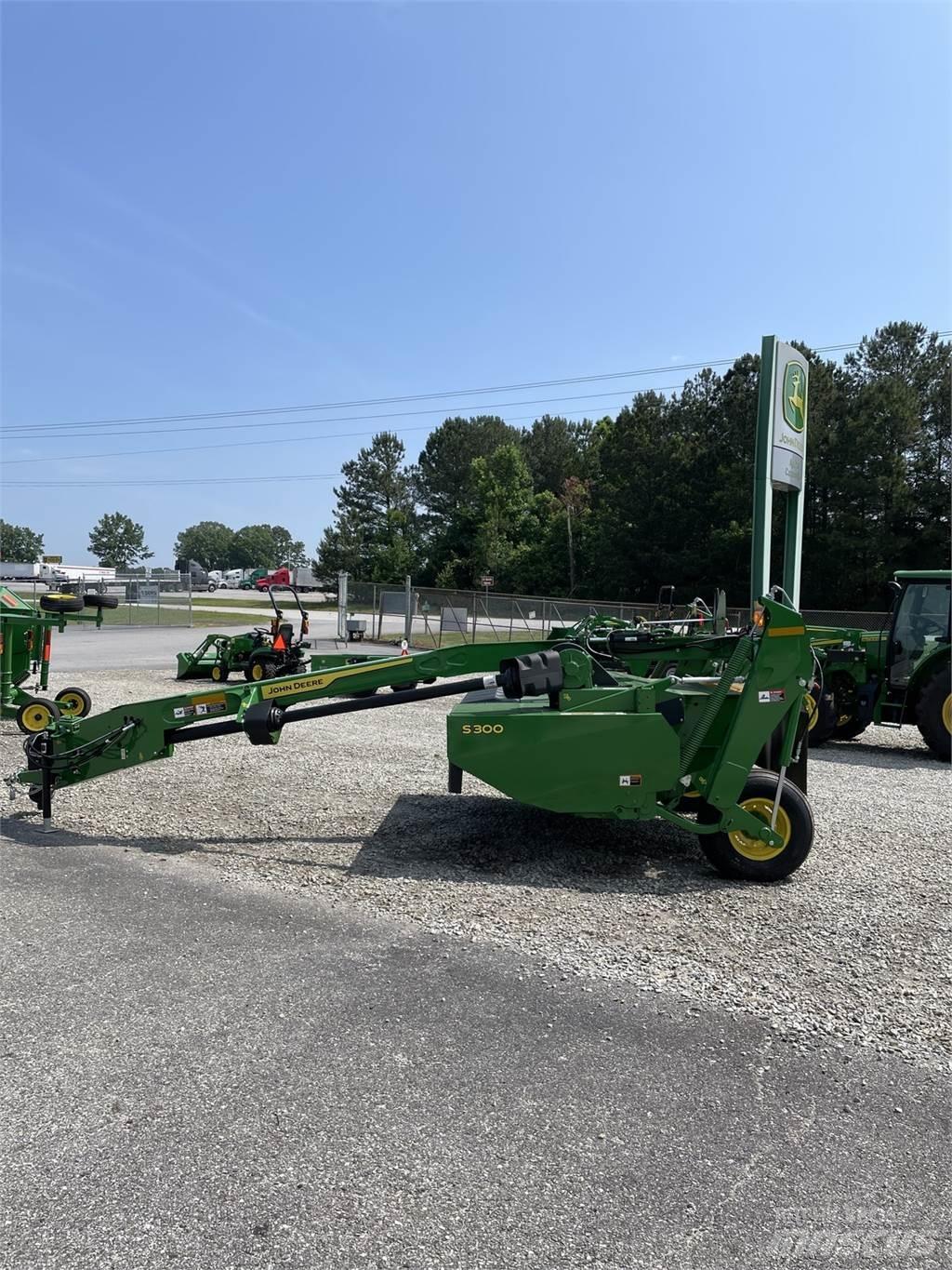 John Deere S300 모어 컨디셔너