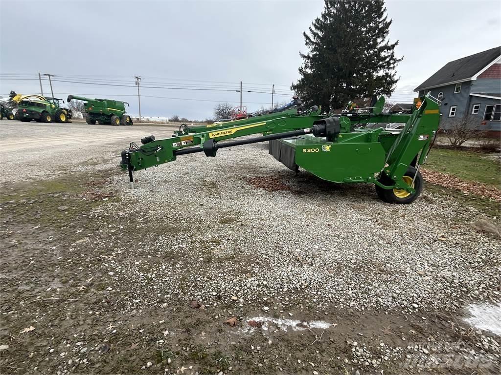 John Deere S300 모어 컨디셔너