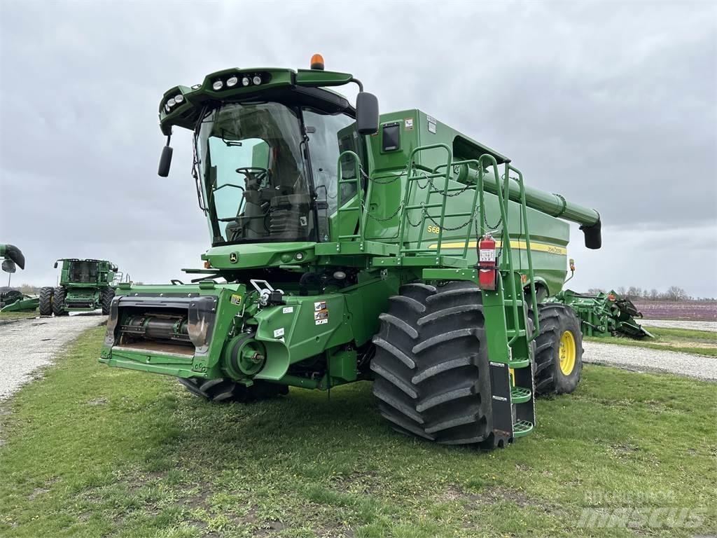 John Deere S680 콤바인 수확기