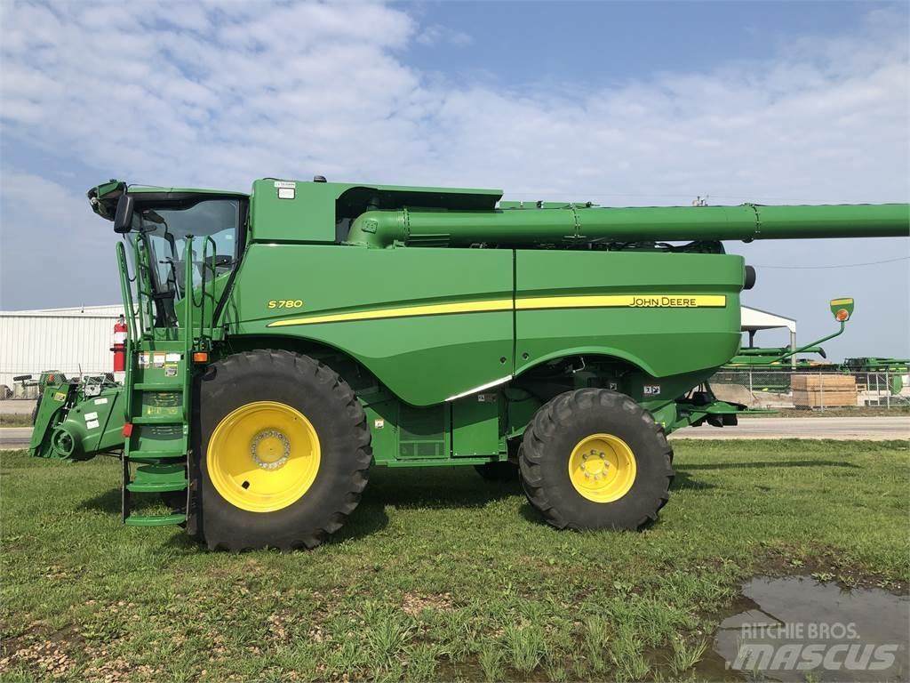 John Deere S780 콤바인 수확기