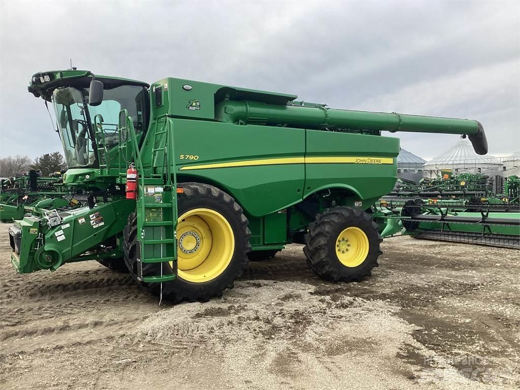 John Deere S790 콤바인 수확기