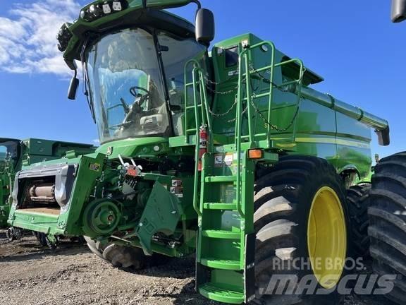John Deere S790 콤바인 수확기