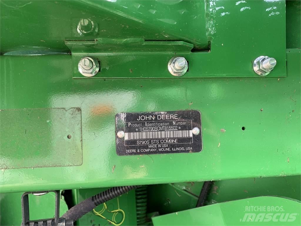 John Deere S790 콤바인 수확기