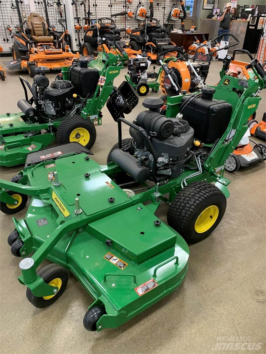 John Deere W61R 제초기