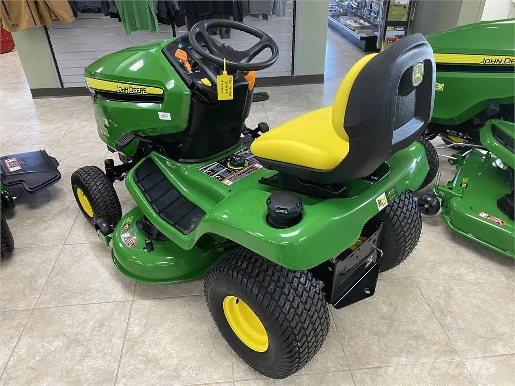John Deere X330 소형 트랙터