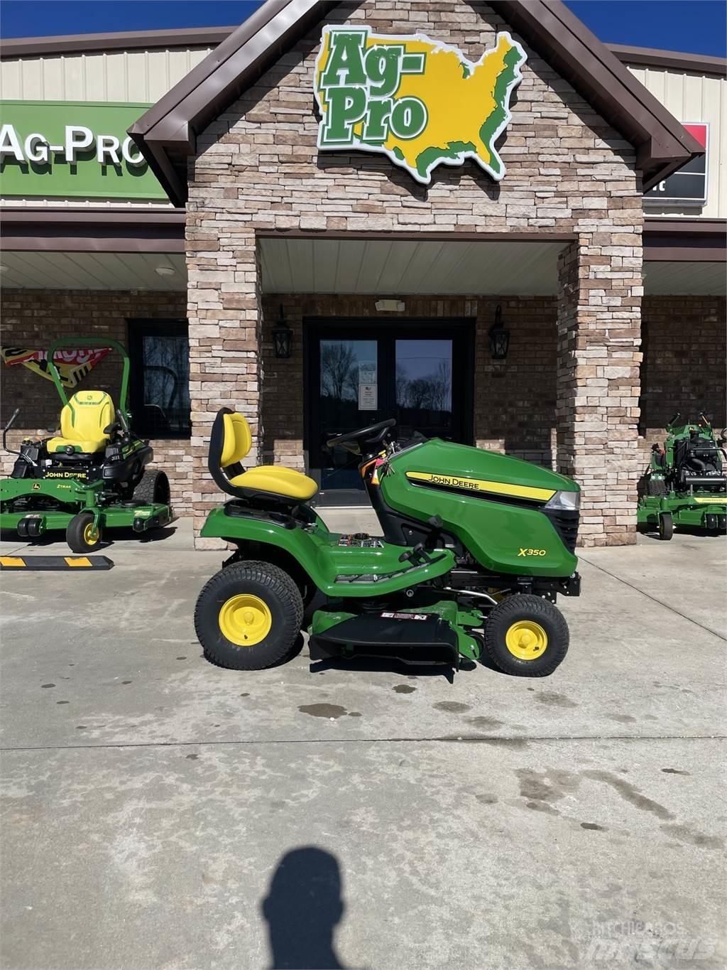 John Deere X350 소형 트랙터