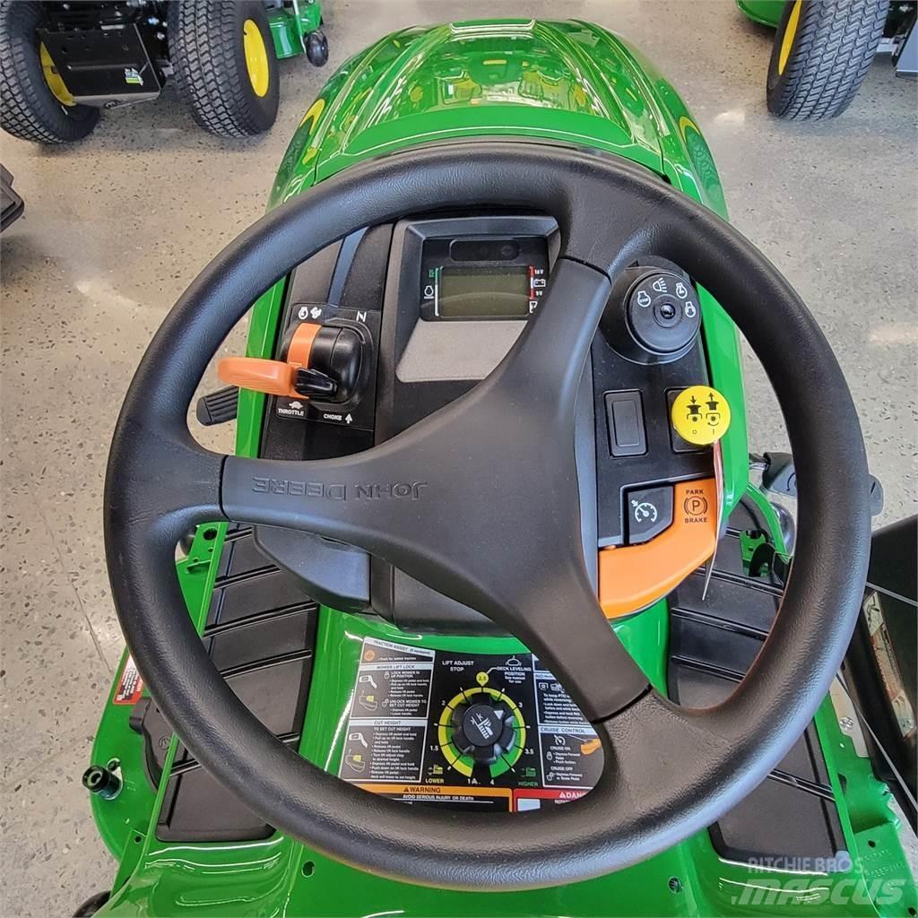 John Deere X350 소형 트랙터