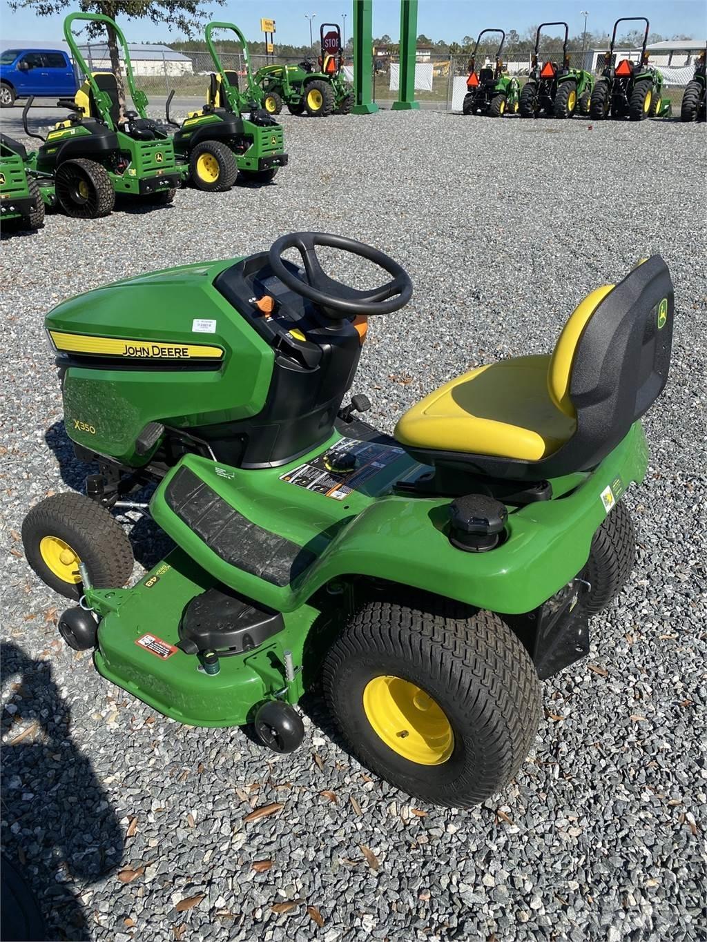John Deere X350 소형 트랙터