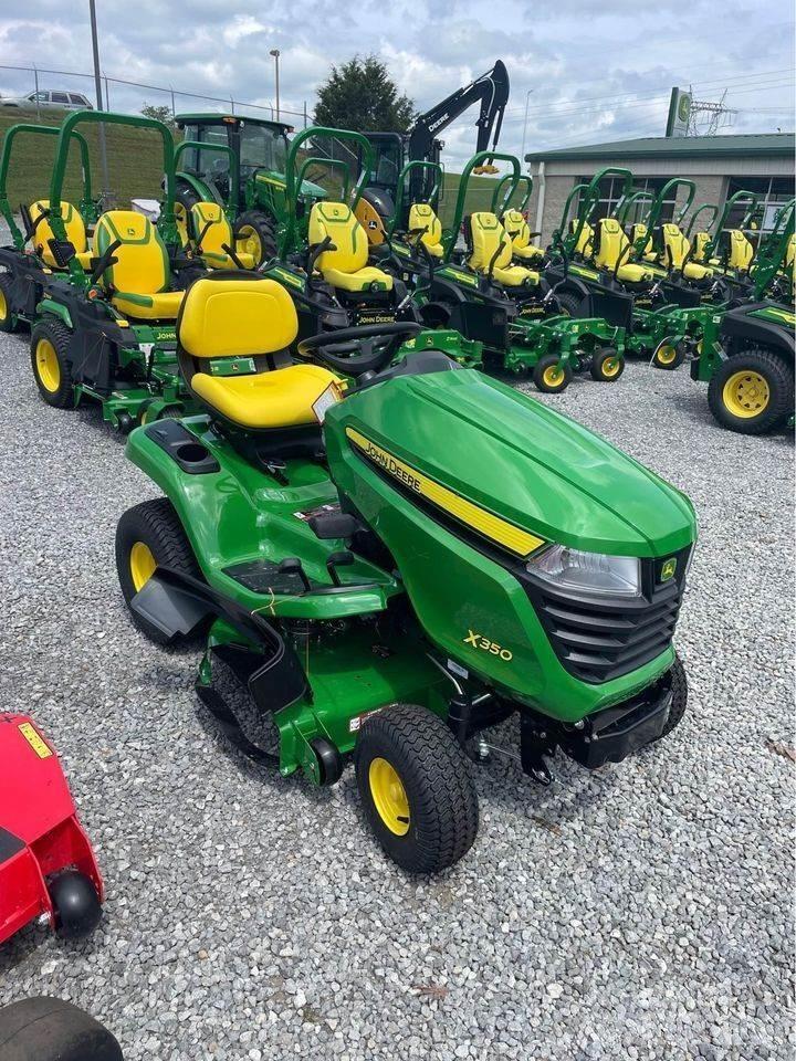 John Deere X350 소형 트랙터