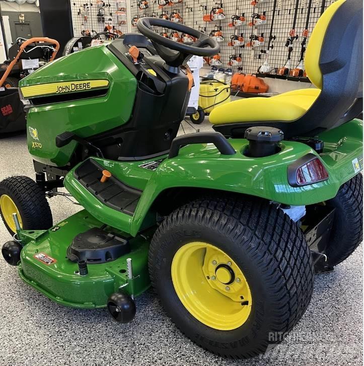 John Deere X570 소형 트랙터