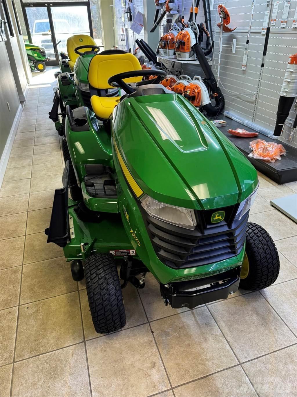 John Deere X570 소형 트랙터