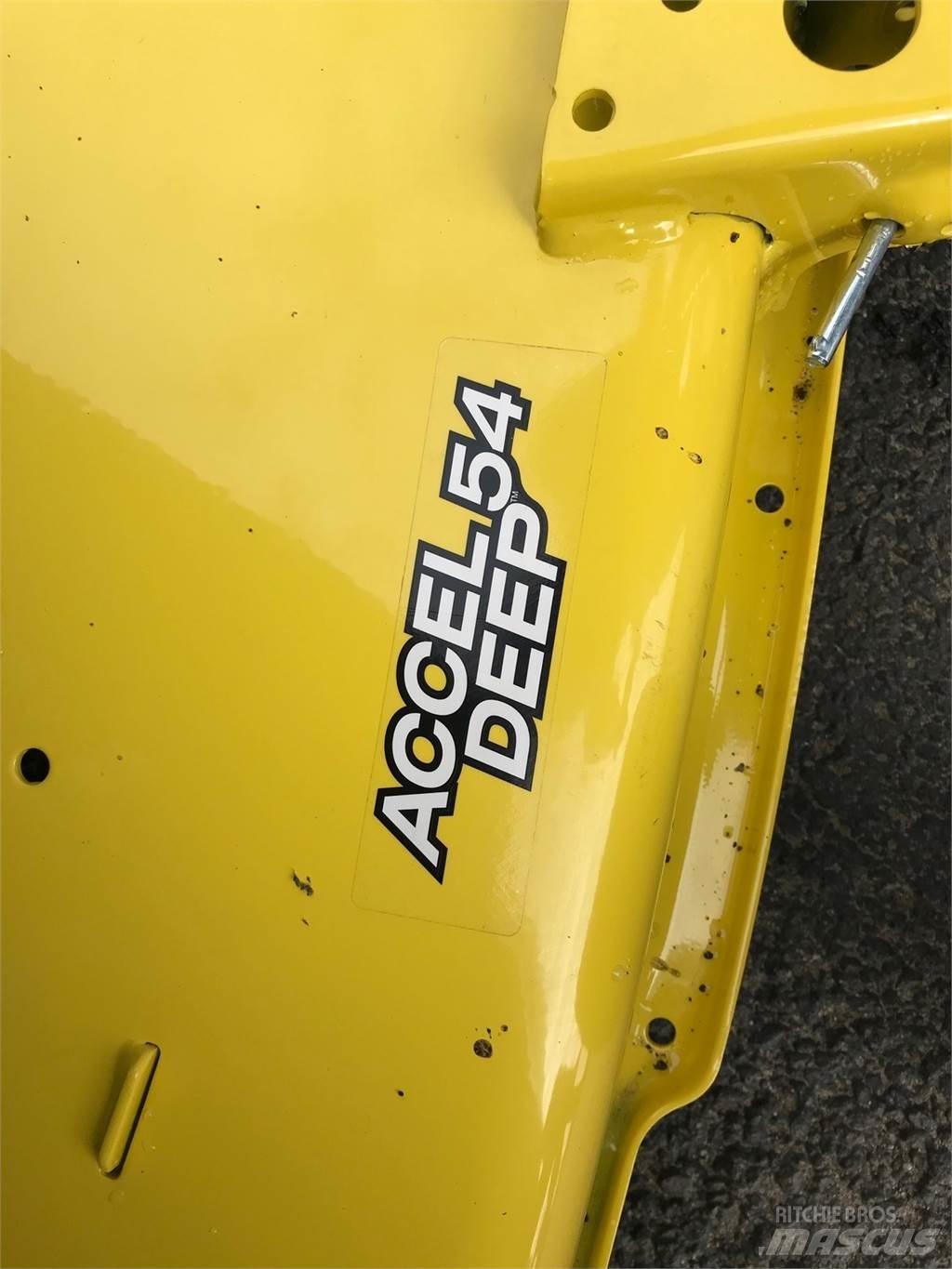 John Deere X570 소형 트랙터