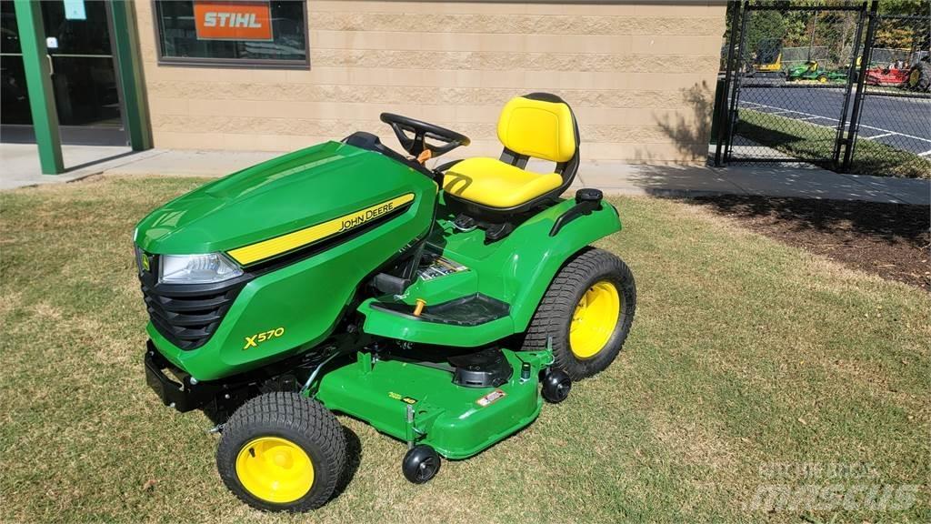 John Deere X570 소형 트랙터