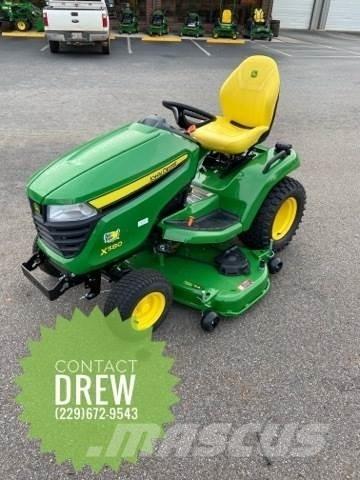 John Deere X580 소형 트랙터