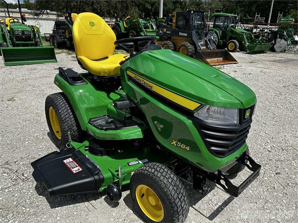 John Deere X584 소형 트랙터