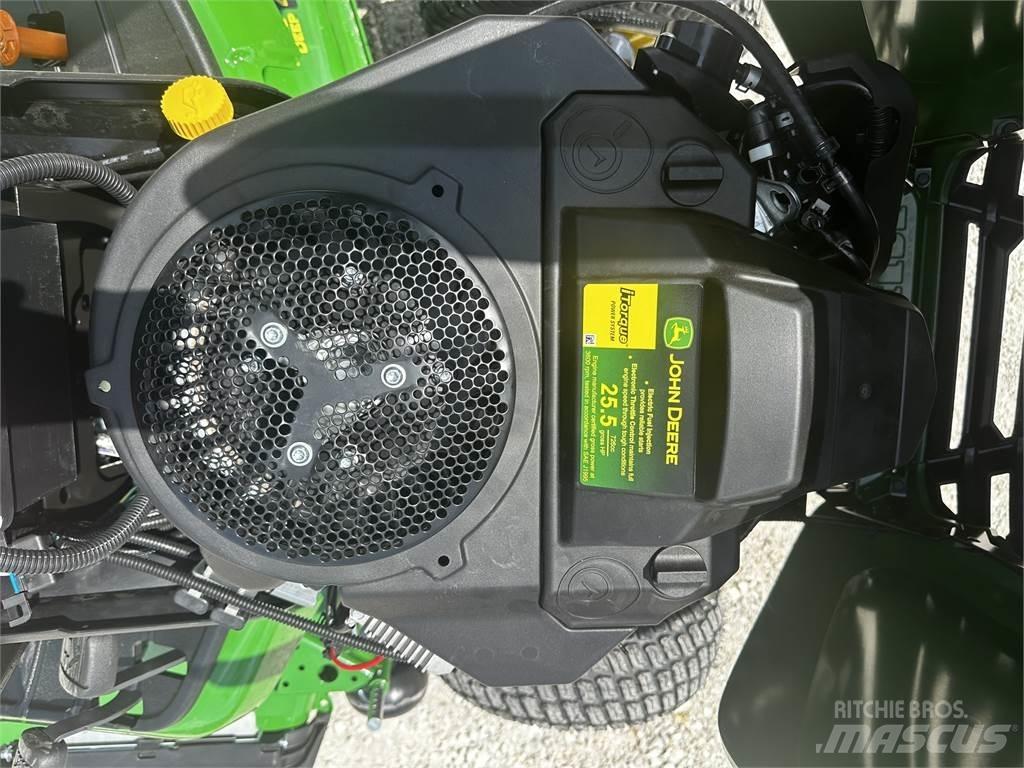 John Deere X590 소형 트랙터