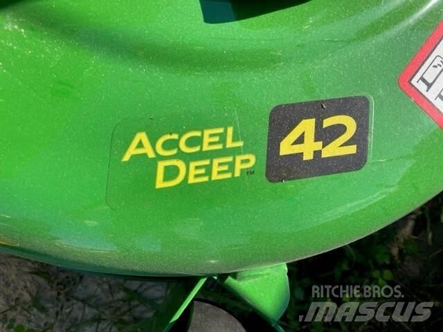 John Deere Z315E 회전식 잔디깎기