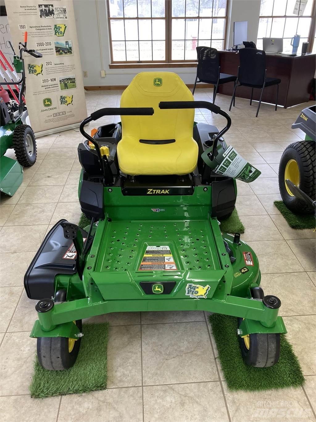 John Deere Z315E 회전식 잔디깎기