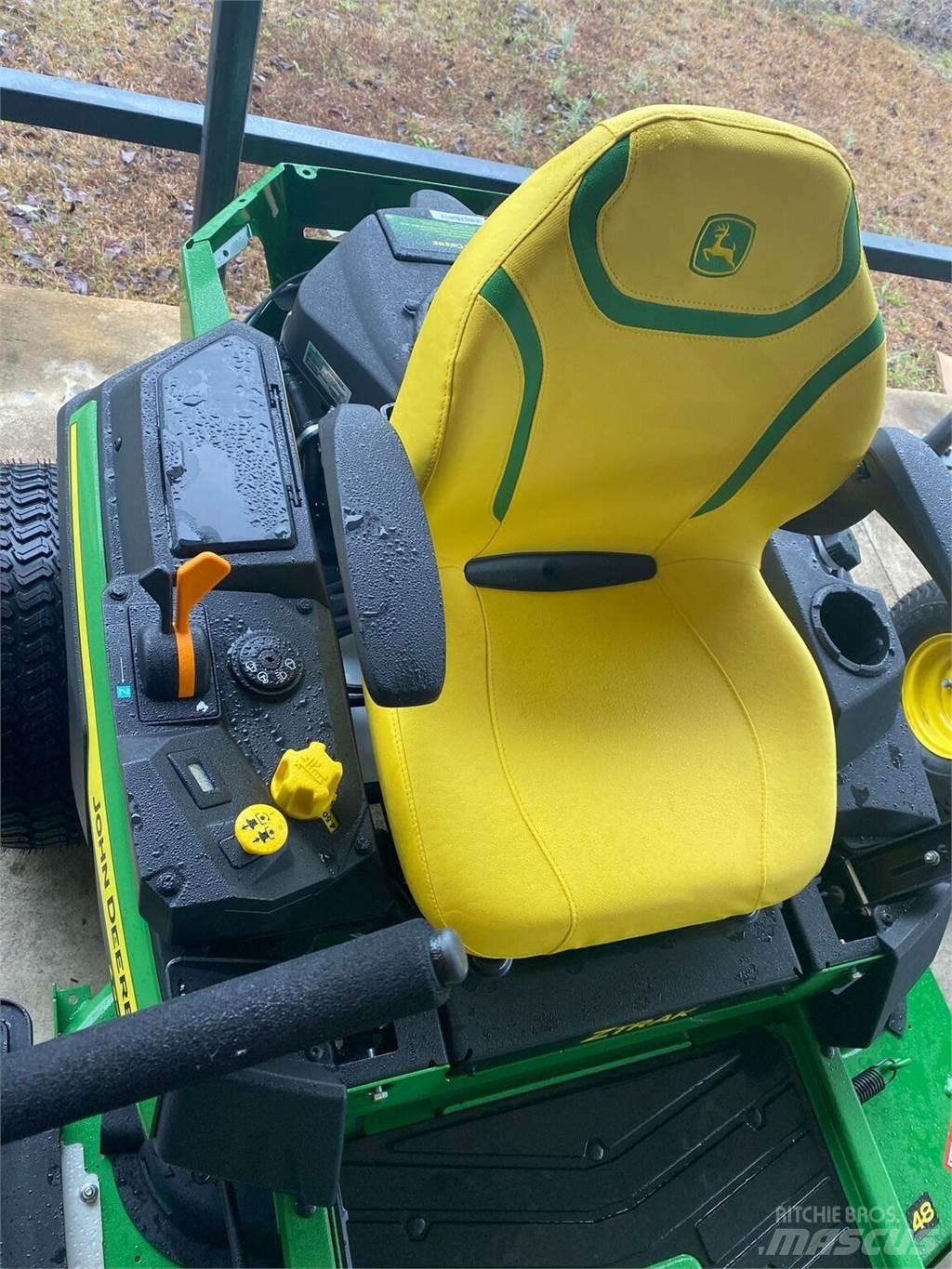 John Deere Z330R 회전식 잔디깎기