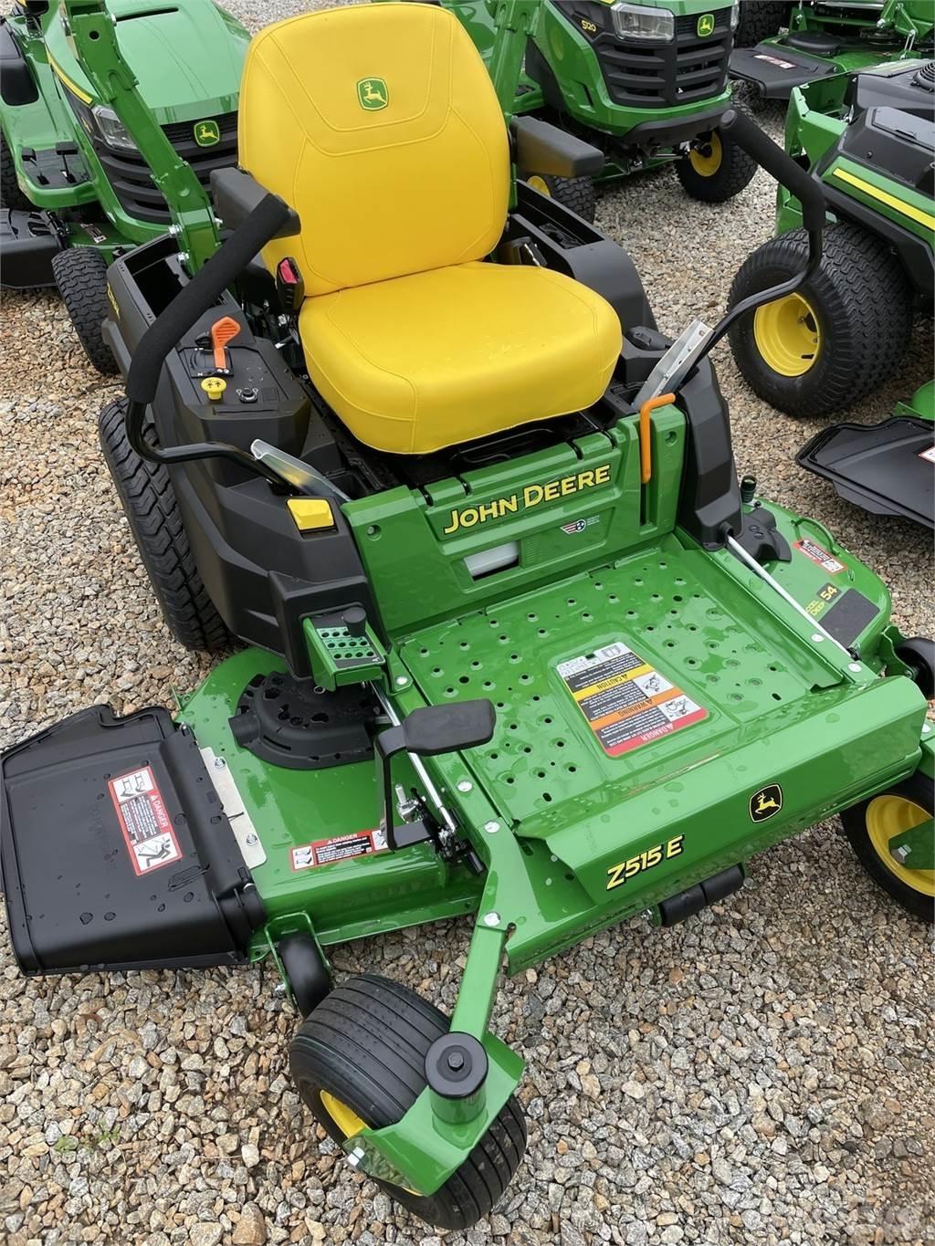 John Deere Z515E 회전식 잔디깎기
