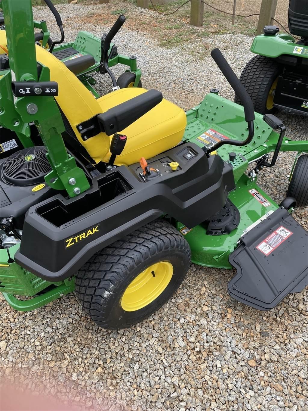 John Deere Z515E 회전식 잔디깎기
