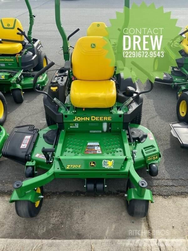 John Deere Z720E 회전식 잔디깎기