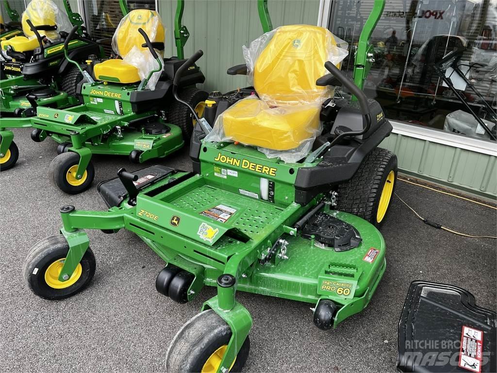 John Deere Z720E 회전식 잔디깎기
