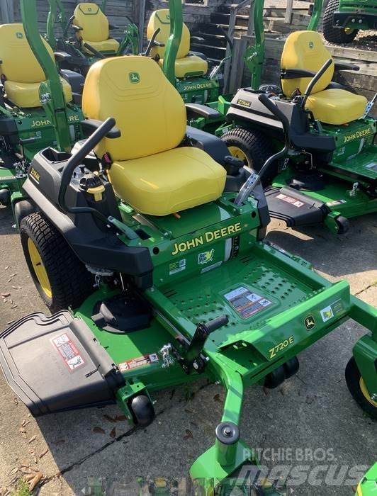 John Deere Z720E 회전식 잔디깎기