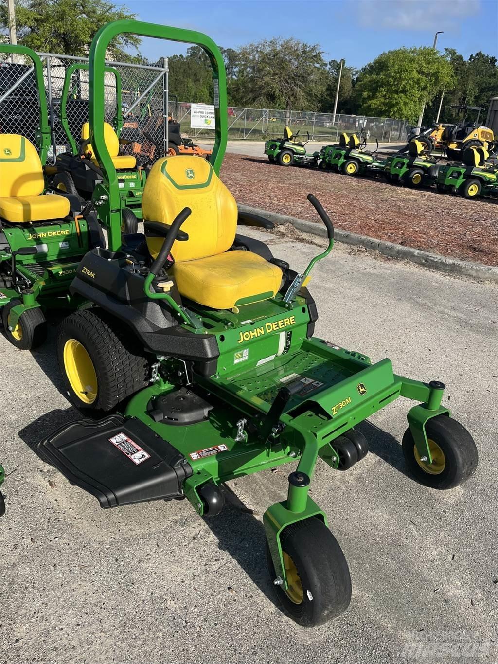 John Deere Z730 회전식 잔디깎기