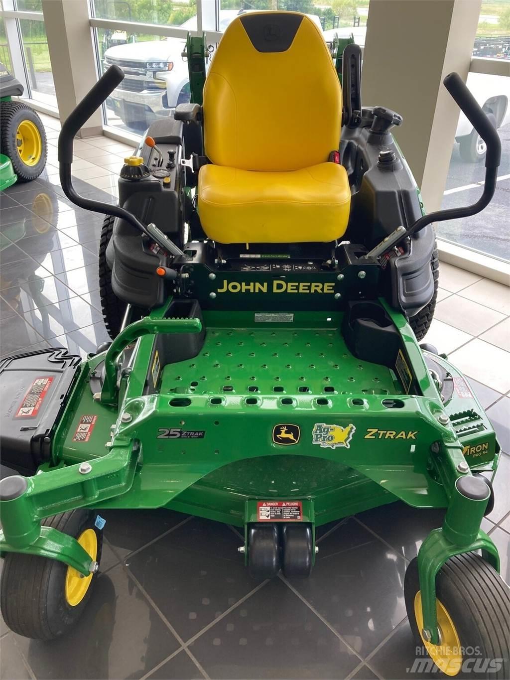 John Deere Z920M 회전식 잔디깎기