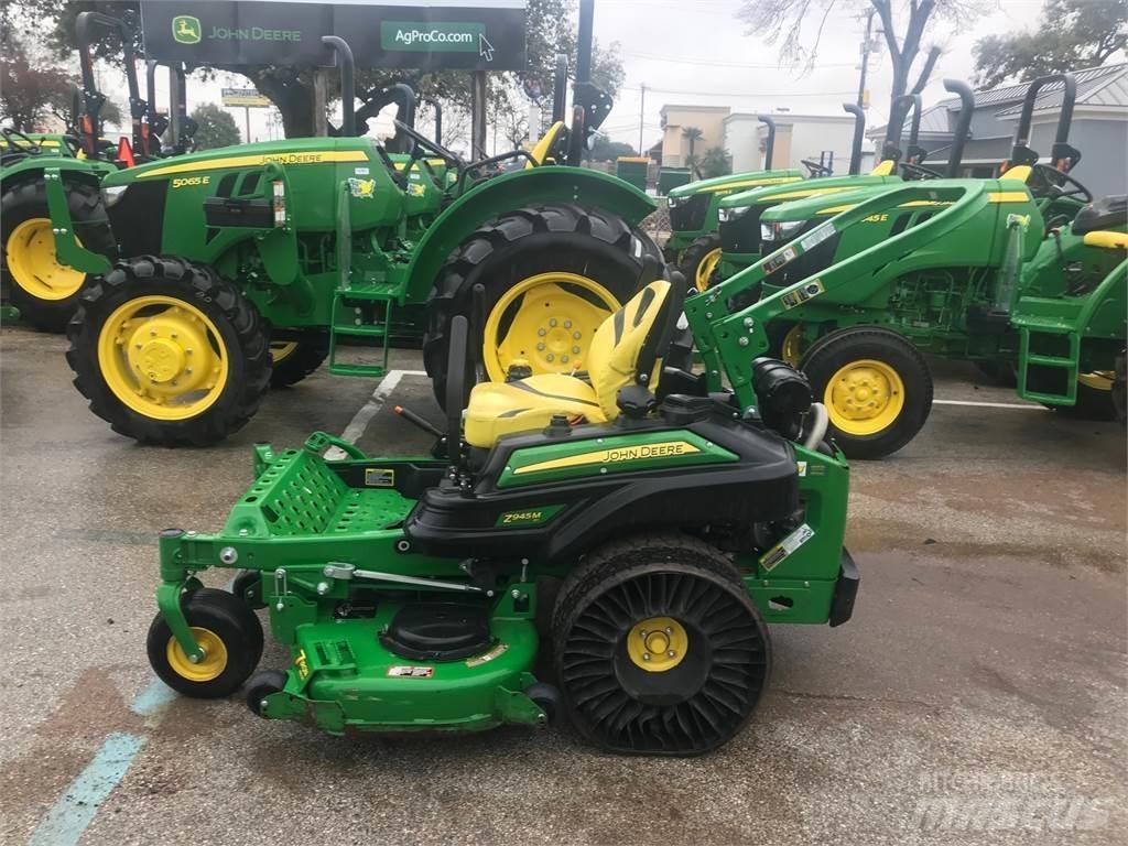 John Deere Z945M 회전식 잔디깎기