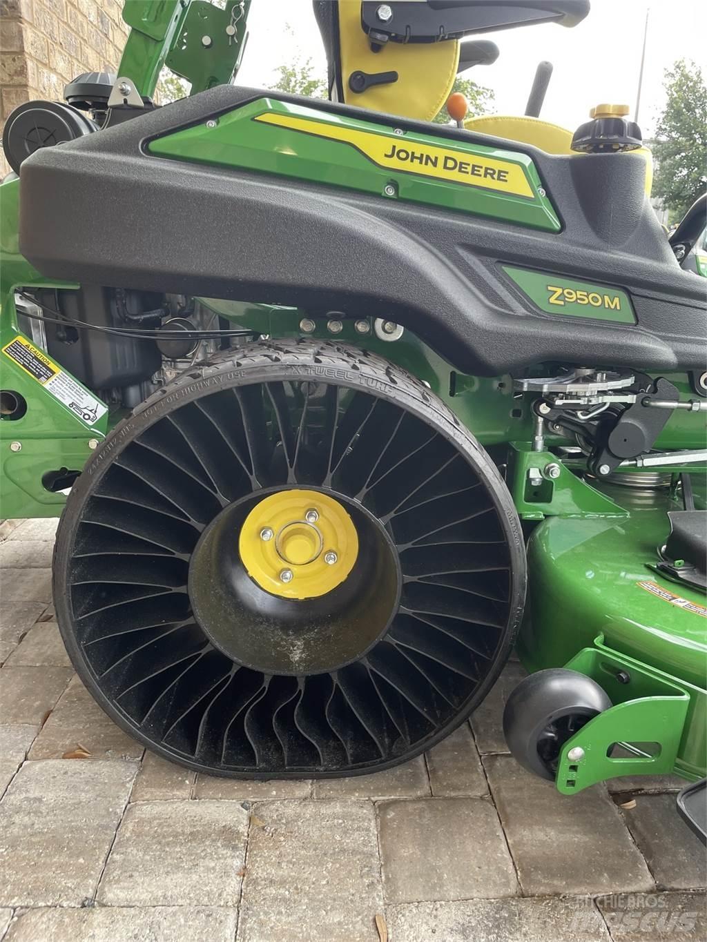 John Deere Z950M 회전식 잔디깎기
