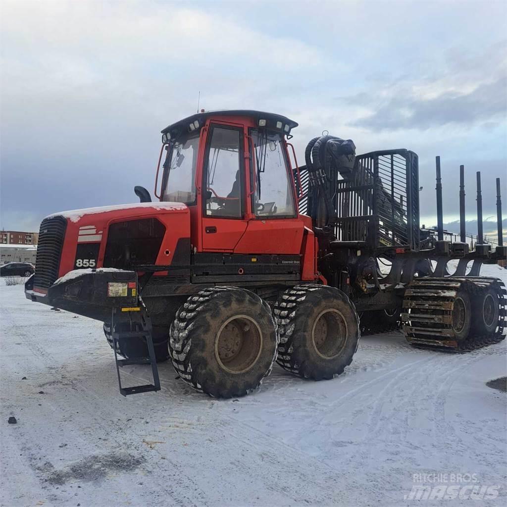 Komatsu 855 원목 포워더