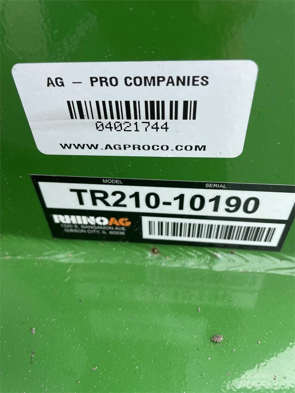 Rhino TR210 베일 분쇄기, 절단기 및 언롤러