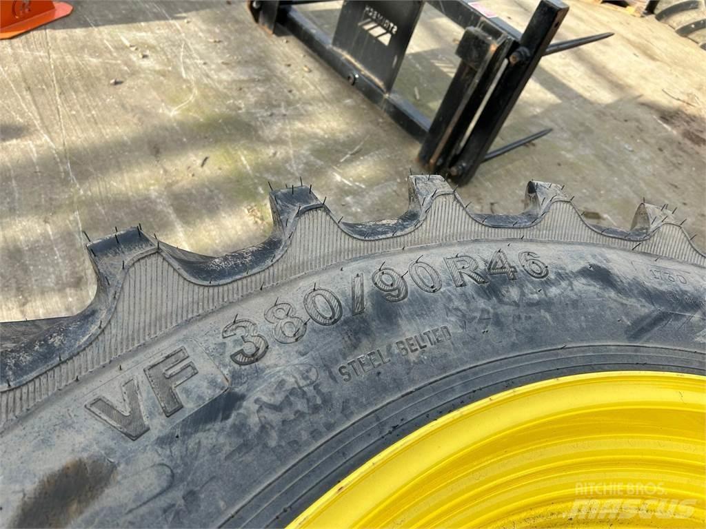  Row Crop Tyres 타이어, 휠 및 림