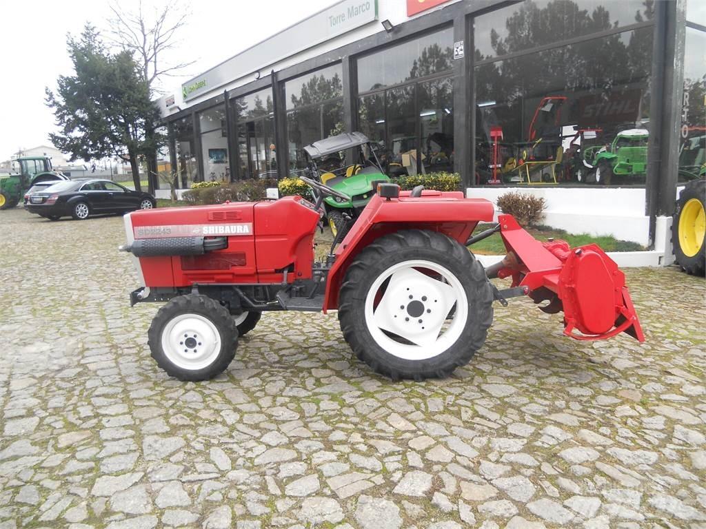 Shibaura SD2243 트랙터