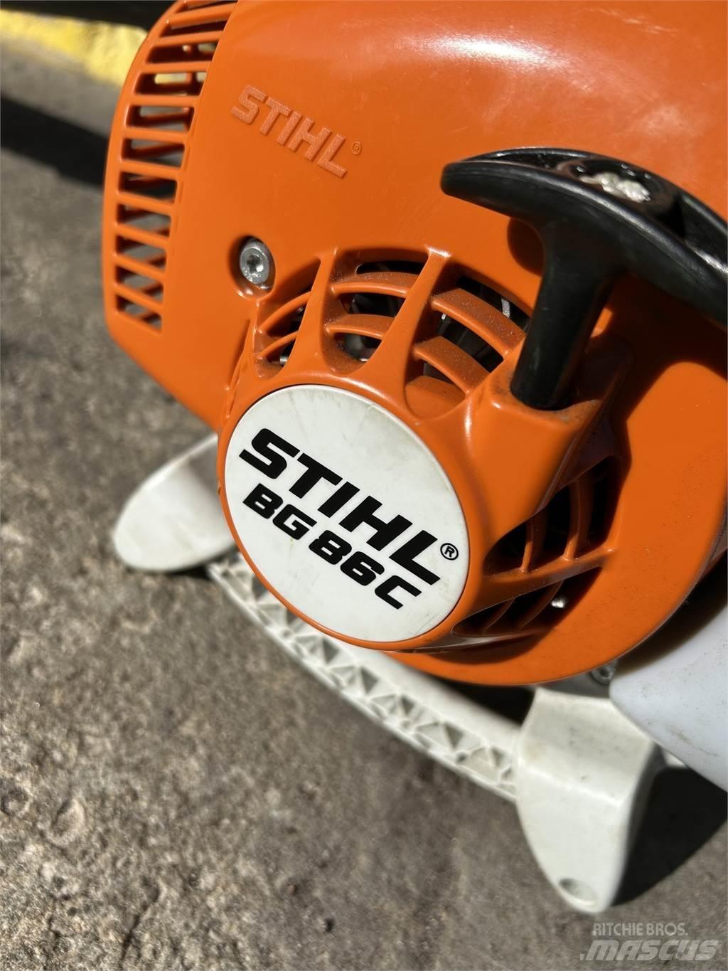 Stihl BG86 골프 카트