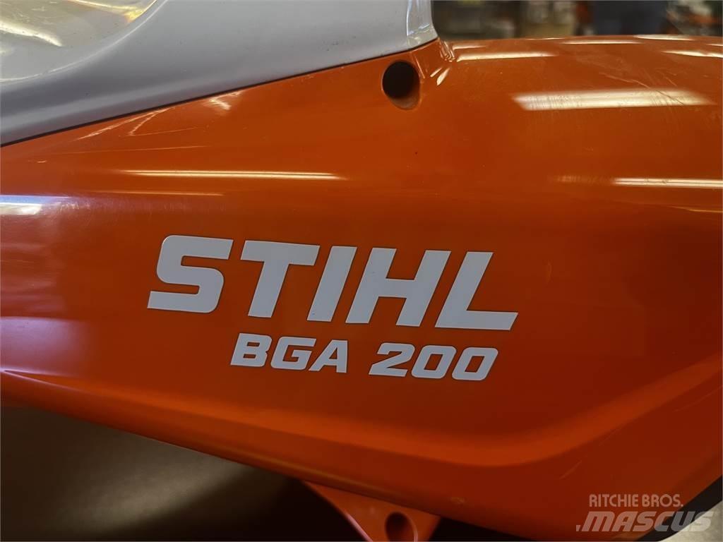 Stihl BGA200 골프 카트