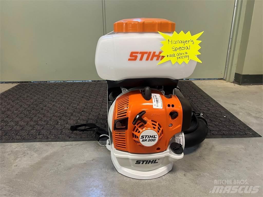 Stihl SR200 골프 카트