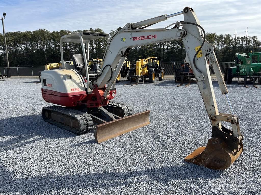Takeuchi TB240 대형 굴삭기 29톤 이상