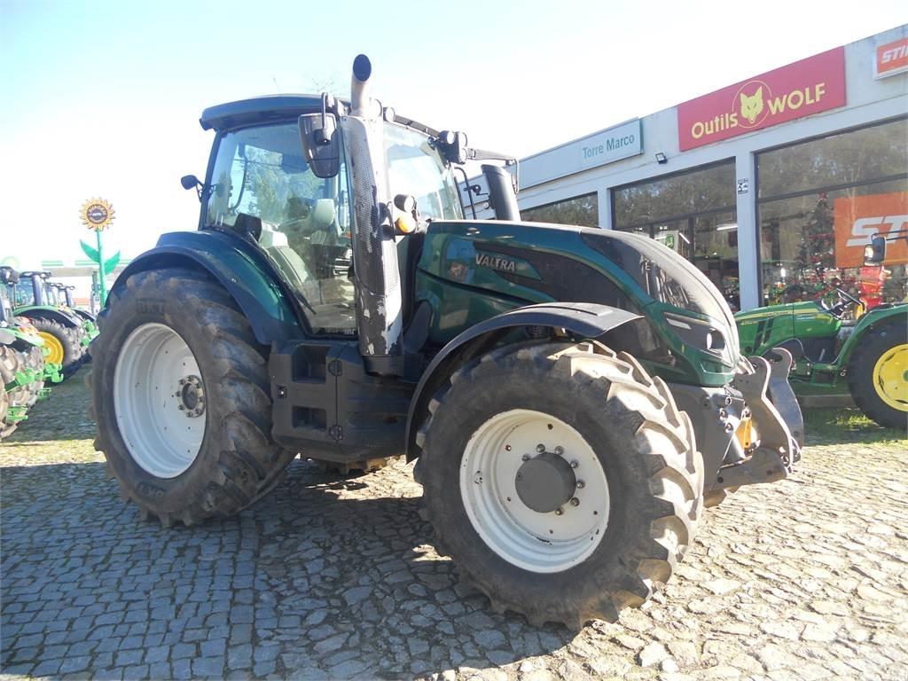Valtra T174 트랙터
