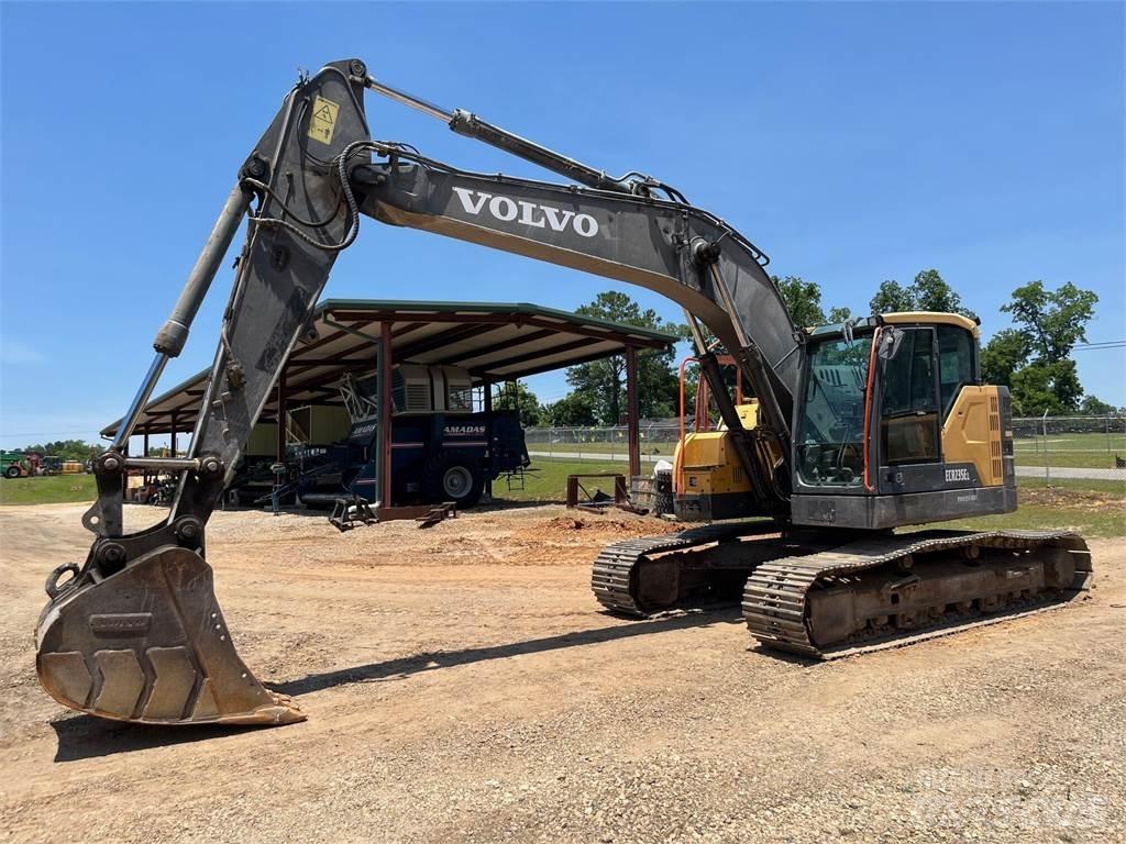 Volvo ECR235EL 대형 굴삭기 29톤 이상