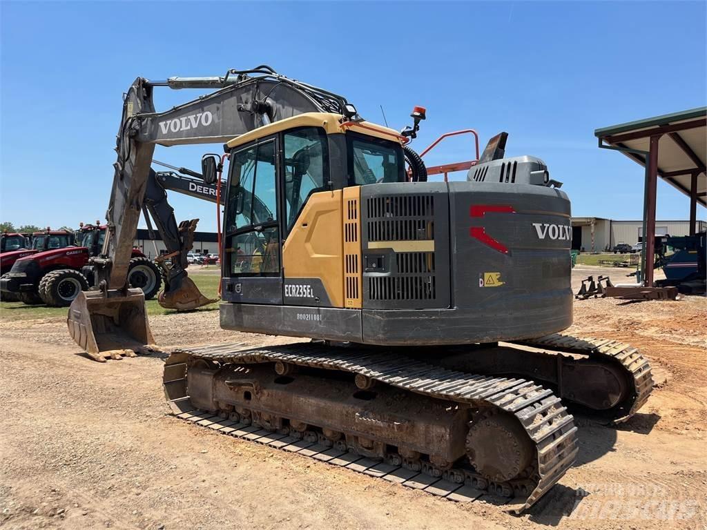 Volvo ECR235EL 대형 굴삭기 29톤 이상