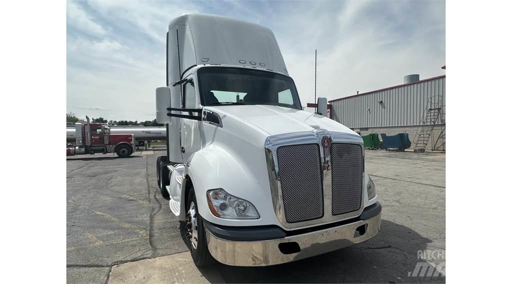 Kenworth T680 트랙터 유닛