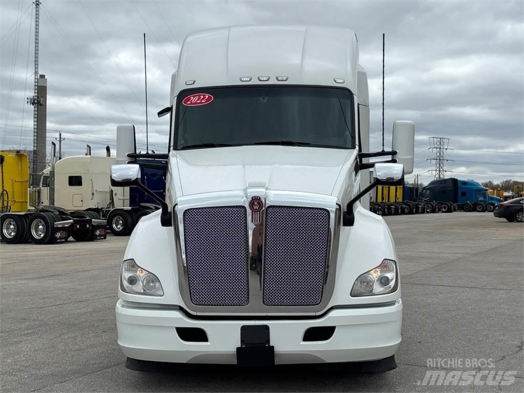 Kenworth T680 트랙터 유닛